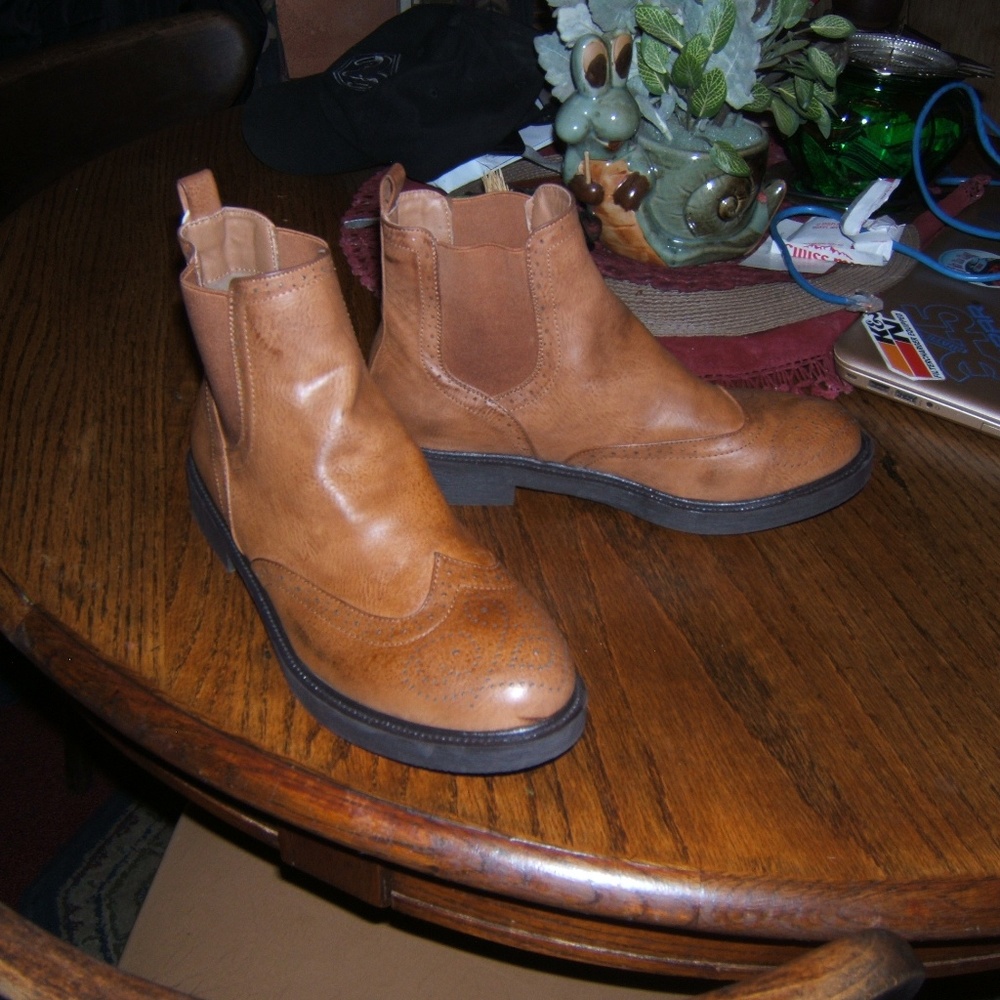 Slip on Wingtip Chelsea's